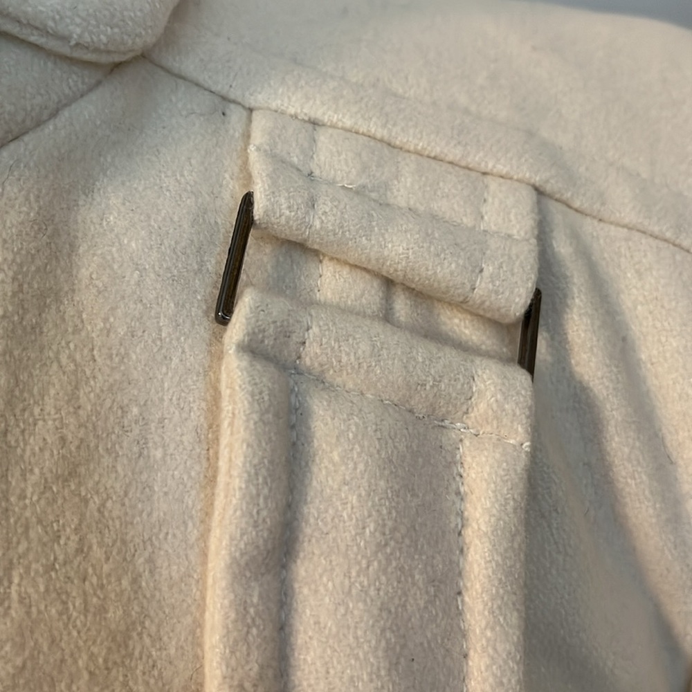 Zara Ivory Wool Blend Unique Coat w/big buckle belt,pockets button up Size Small - Picture 10 of 14